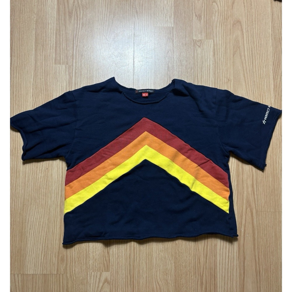 Perfect Moment Navy Blue Retro Chevron Rainbow Crop Top Tee Women's Medium